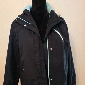 Izod Women's Black Ski Jacket with Teal Accent. Size Large